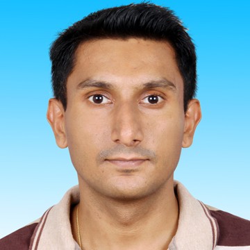 Omkar Panicker headshot